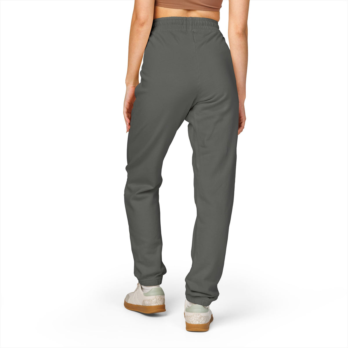 Every Season Emblem Fleece Sweatoants (Pepper)